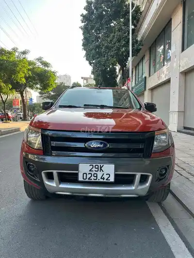 Ford Ranger Wildtrak 2015 4x4 3.2AT Красный