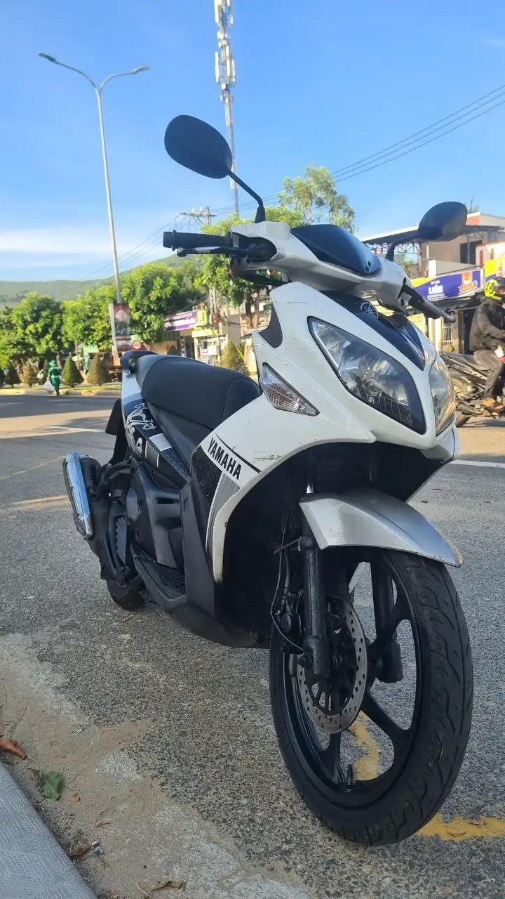 YAMAHA NOUVO LX