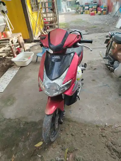 Honda Air Blade 2009 красно-черный