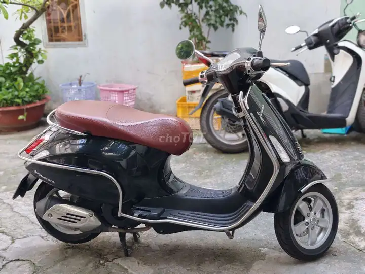 Piaggio Vespa Primavera 2015, черный, 42768 км