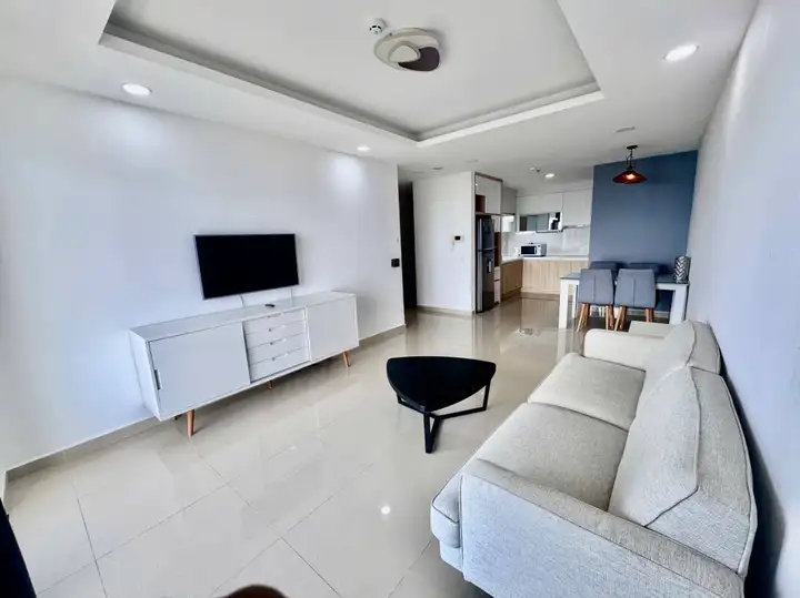 Аренда квартиры 2 спальни Blooming Tower Hai Chau