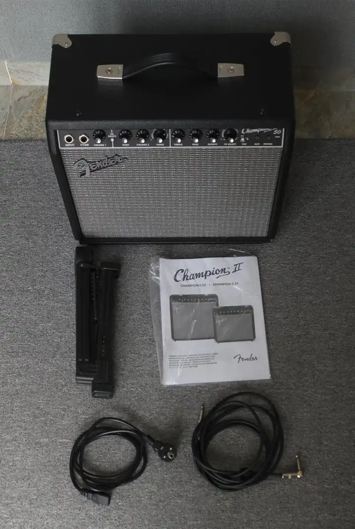 Электрогитара Yamaha Pacifica с комбиком и кейсом