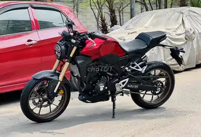 HONDA CB 300R мотоцикл как из коробки 1200км