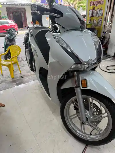 Honda SH 350i 2022 Белый Тайский