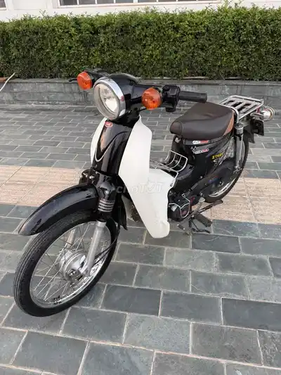 Honda Cub 50cc 2019 черный, белый
