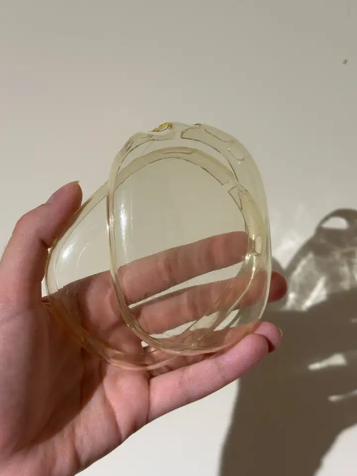 AirPods Max первого поколения