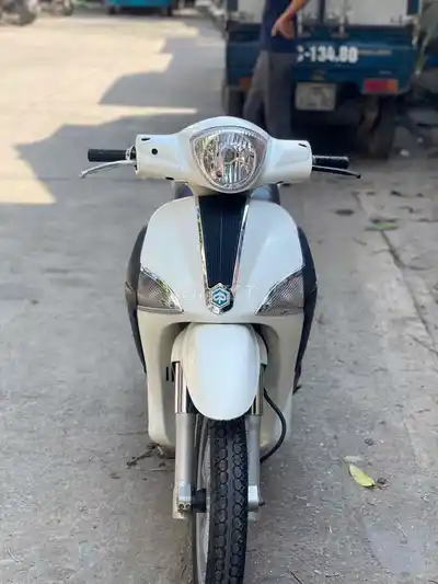 Piaggio Liberty Белый Скутер 2015 с плавным ходом