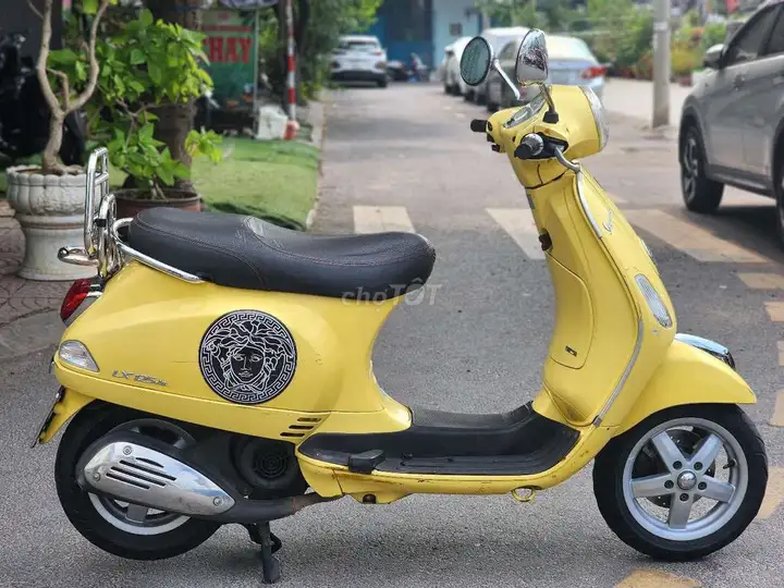 Vespa 2011, импорт из Италии, госномер 43, электронный впрыск
