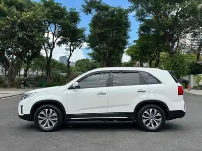 KIA SORENTO 2018 AT бензин 7 мест
