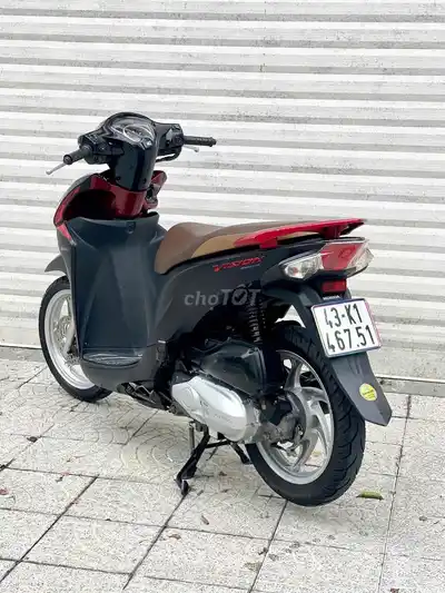 Honda Vision 2020 Черная юбилейная 2 смарт-ключа