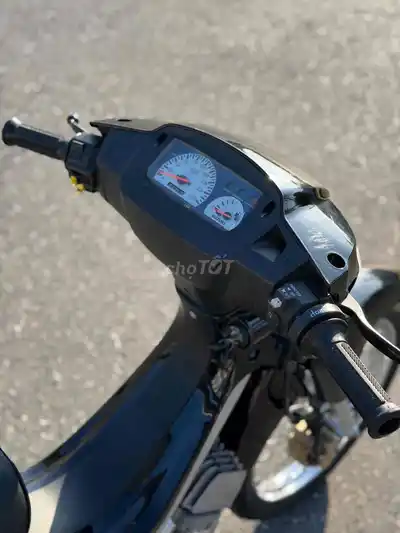Suzuki Xipo Черный 59zz 120 6 передач