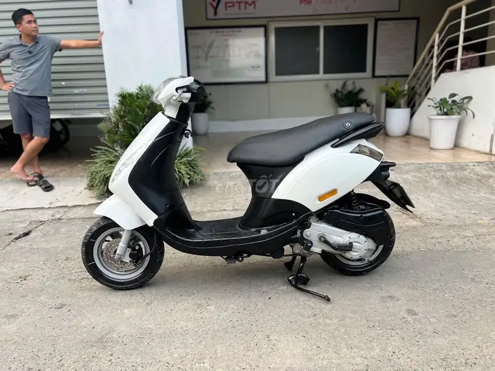 Piaggio Zip 2017 100cc Белый, от собственника, тихая работа