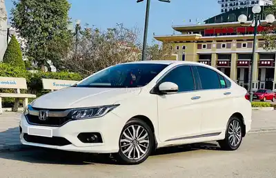Honda City 2019 АКПП белый полная комплектация