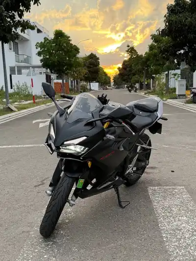 Honda CBR 150R