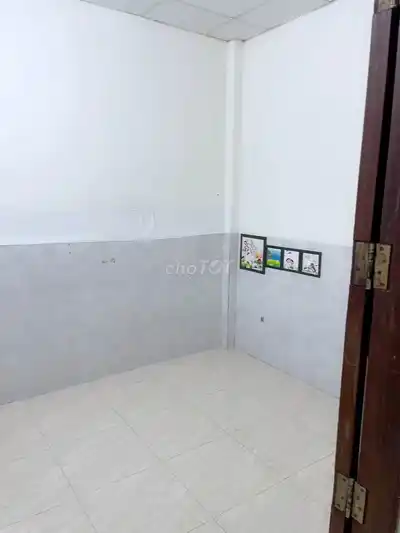Отдельно стоящий дом в аренду в торговом центре Ди Ана