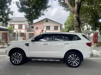 Ford Everest Titanium 2020 AWD, один владелец