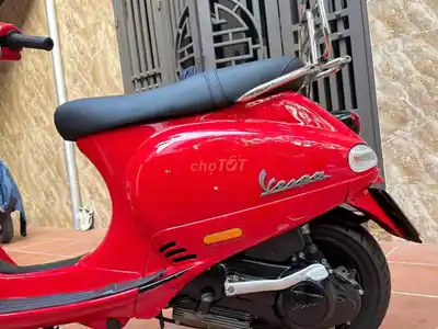 Piaggio Vespa ET8 2004 красный