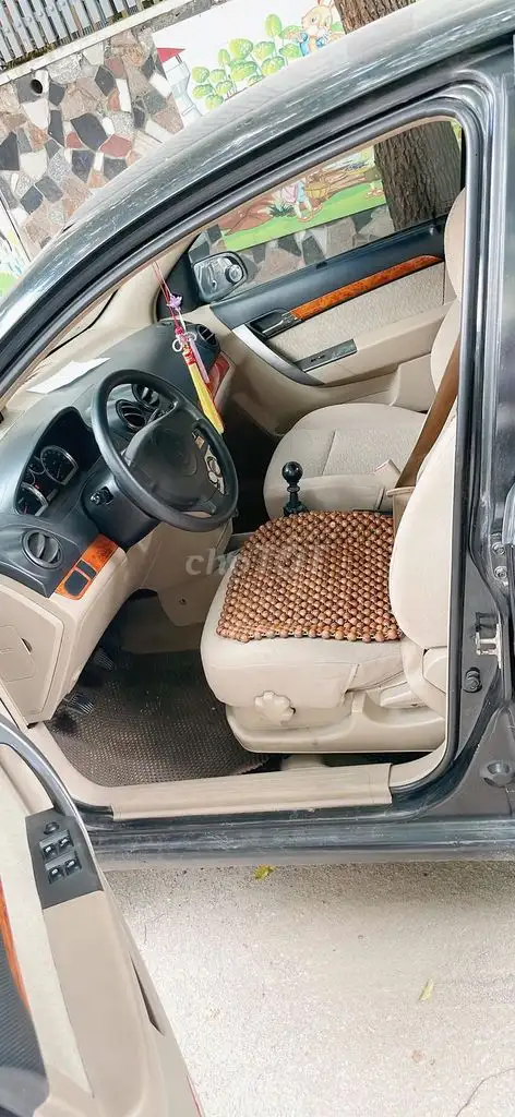 Daewoo Gentra 2008, черный