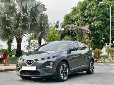 VinFast VF6Plus 2023, полностью необрезанный 33 000 км