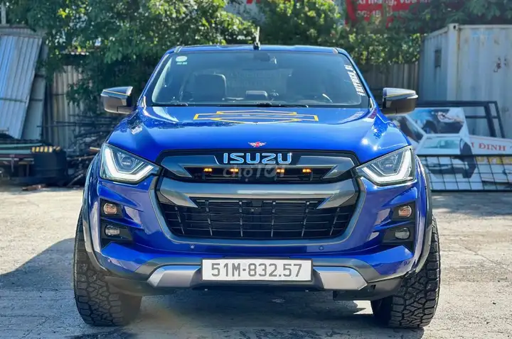 ISUZU DMax 4x4 AT 2021 TYPE Z - ТОП комплектация