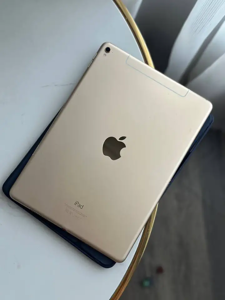 iPad Pro 9,7 128 ГБ