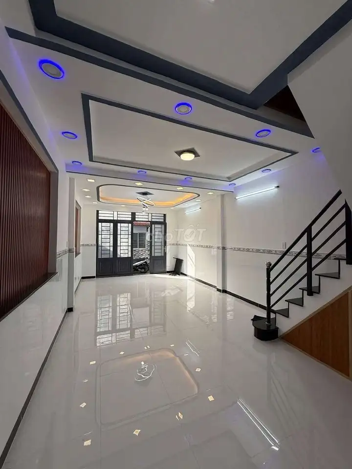 Новый дом CCVB на улице 46, Хи Бинь Чань, старый Тхы Дык, рядом с Gigamall