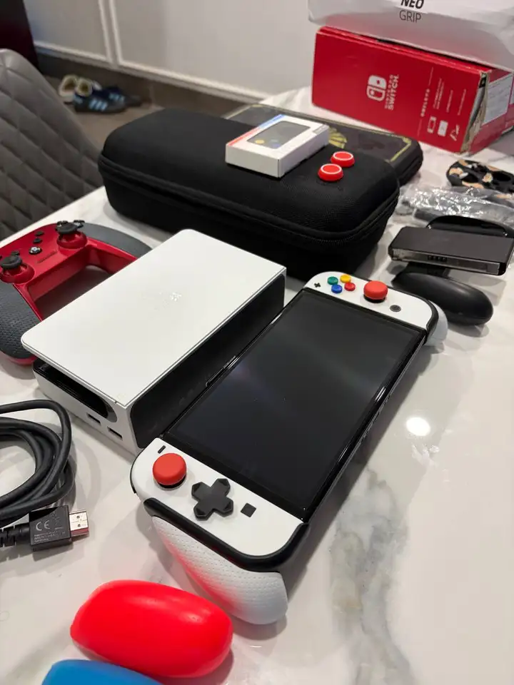 Nintendo Switch OLED прошитая 256GB с комплектом