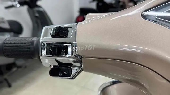 Piaggio Vespa Sprint TFT 2023 Бронзовый