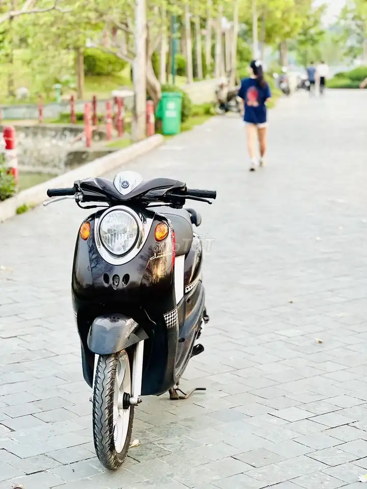 Yamaha Mio Classico, ханойские номера, последняя версия, двигатель заводской