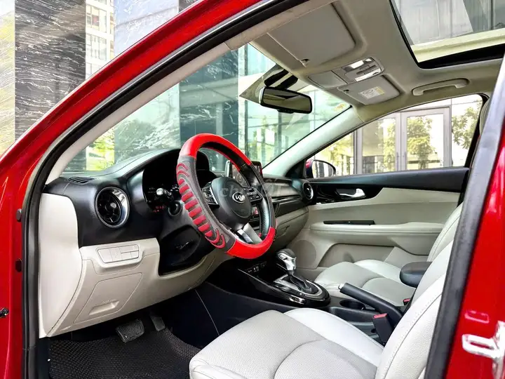 Kia Cerato 1.6 Luxury 2018 Красный
