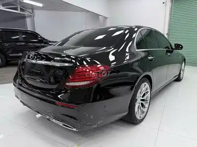 Mercedes-Benz E300 AMG 2016 odo 60168 км