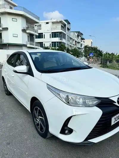 Toyota Vios E 1.5AT автомат 2022 года с красивым ханойским номером