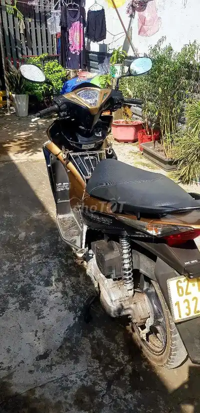 Honda Airblade 2012 Sport Premium Желто-черный