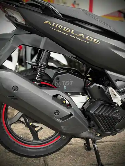 Honda Airblade 125 2024 4 клапана 2000 км один владелец