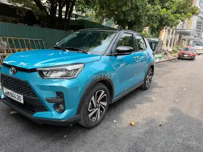 Toyota Raize 2022 1.0 Turbo синий 30 тыс. км