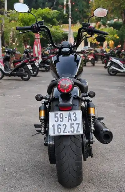 YAMAHA XV950R BOLT 950cc