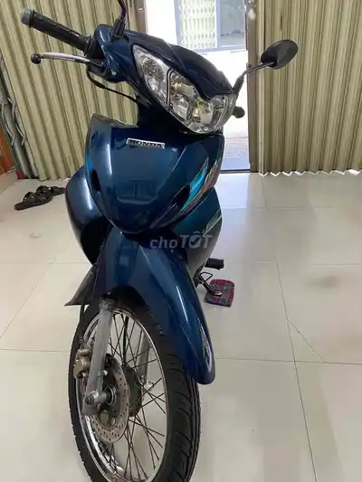 Honda Future Xanh Вьетнам