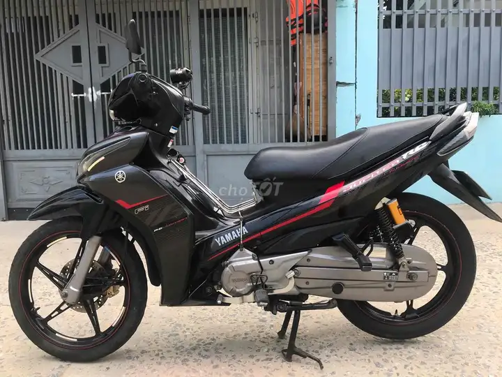 Yamaha Jupiter Fi черный полуавтомат