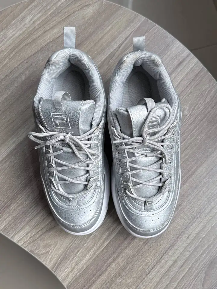 Кроссовки Fila, весы Picooc, посуда, корзина плетеная, кроссовки Nike