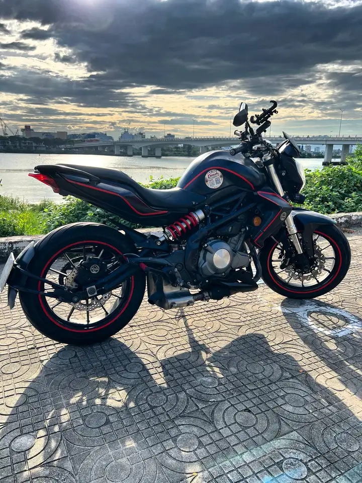 Benelli 300