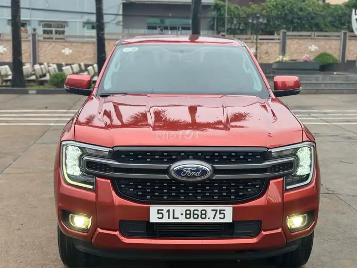 Ford Ranger XLS 2025 автомат полный привод