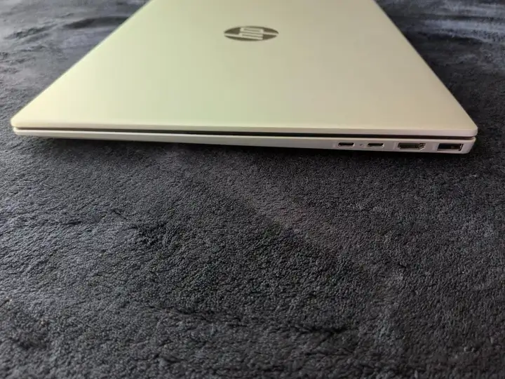 HP OmniBook 5 16" Core Ultra 7 / 32 GB / 512 GB NVMe / Touchscreen