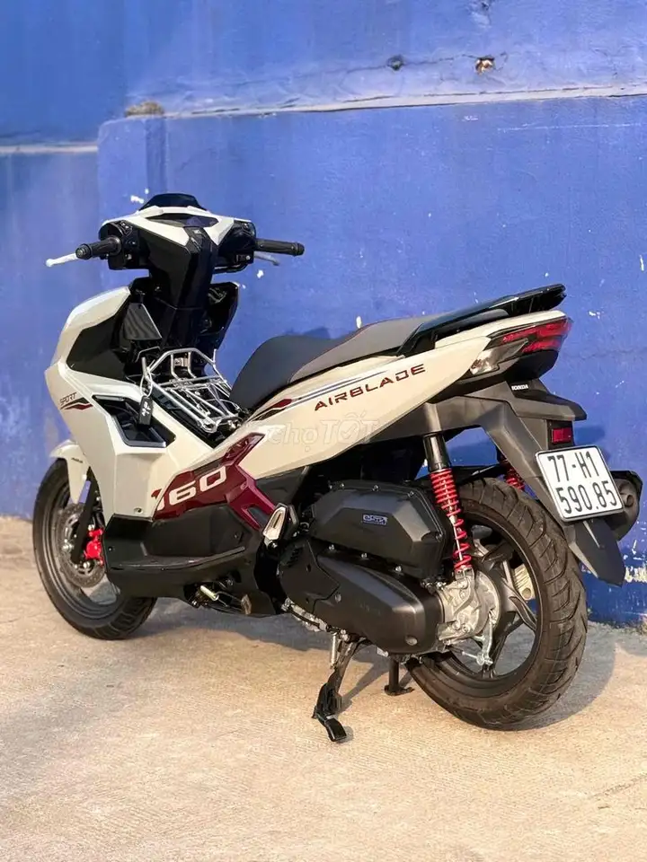 Honda AB 160 2025 серый матовый спортивный odo 1 тыс. км один хозяин