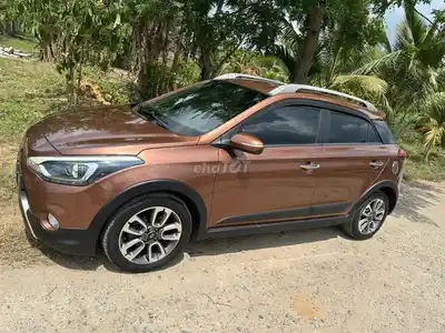Hyundai i20 AT 2015 105.000км Коричневый