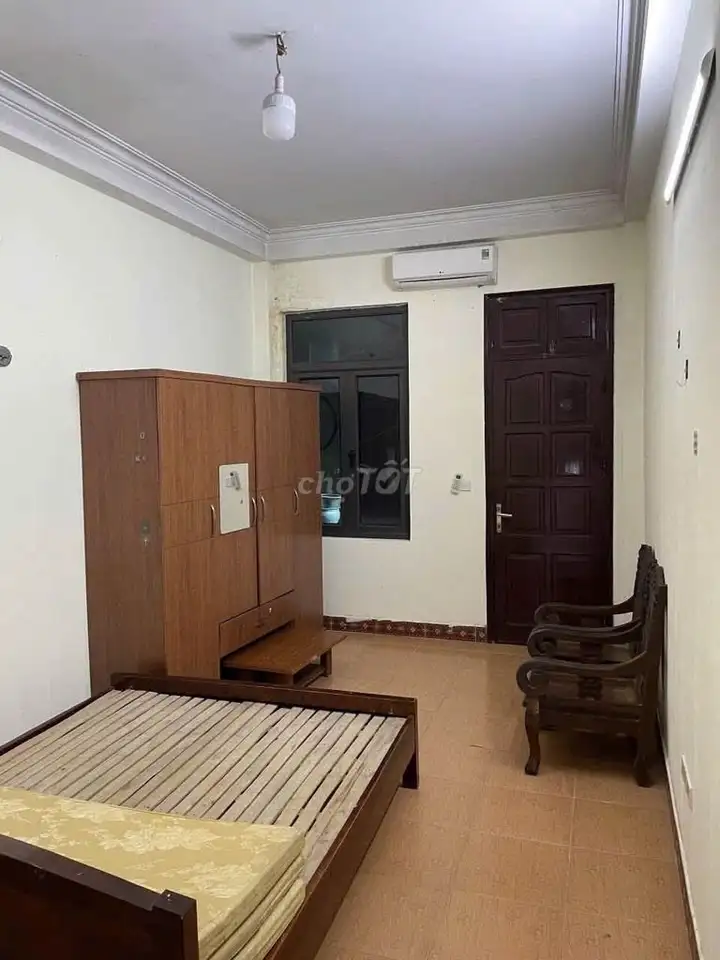 Сдается дом целиком, переулок 175 Динь Конг, Хоангмай