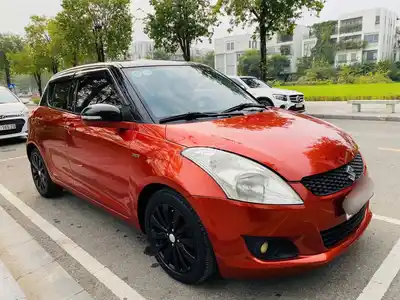 Suzuki Swift 2016 1.4 AT Красный