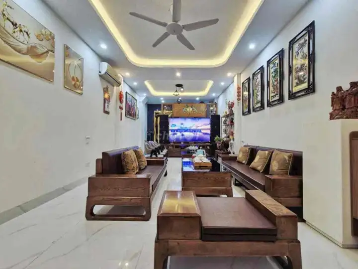 Quang Trung Van Phu 45 м2, 5 этажей, лифт, автомобиль, 8 млрд