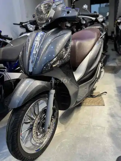 Piaggio Medley 2017 Серый