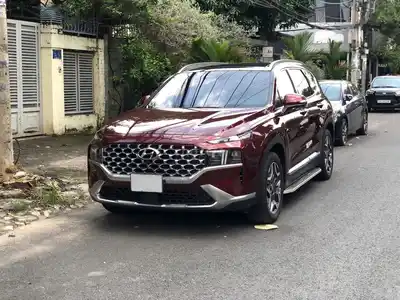 Hyundai Santafe 2023 Дизель 70 000 км Красный