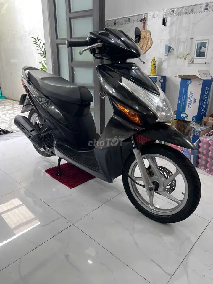Honda Click черный, скутер